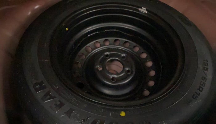 2021 KIA SONET HTK PLUS 1.0 IMT, Petrol, Manual, 27,095 km, Spare Tyre