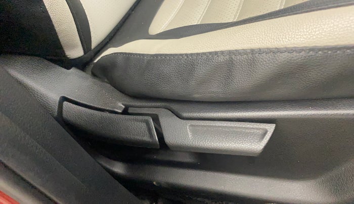 2021 KIA SONET HTK PLUS 1.0 IMT, Petrol, Manual, 27,095 km, Driver Side Adjustment Panel