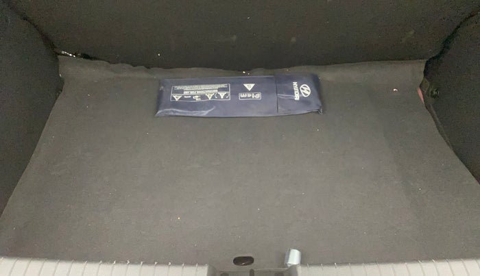 2018 Hyundai Elite i20 ASTA 1.2  CVT, Petrol, Automatic, 23,926 km, Boot Inside