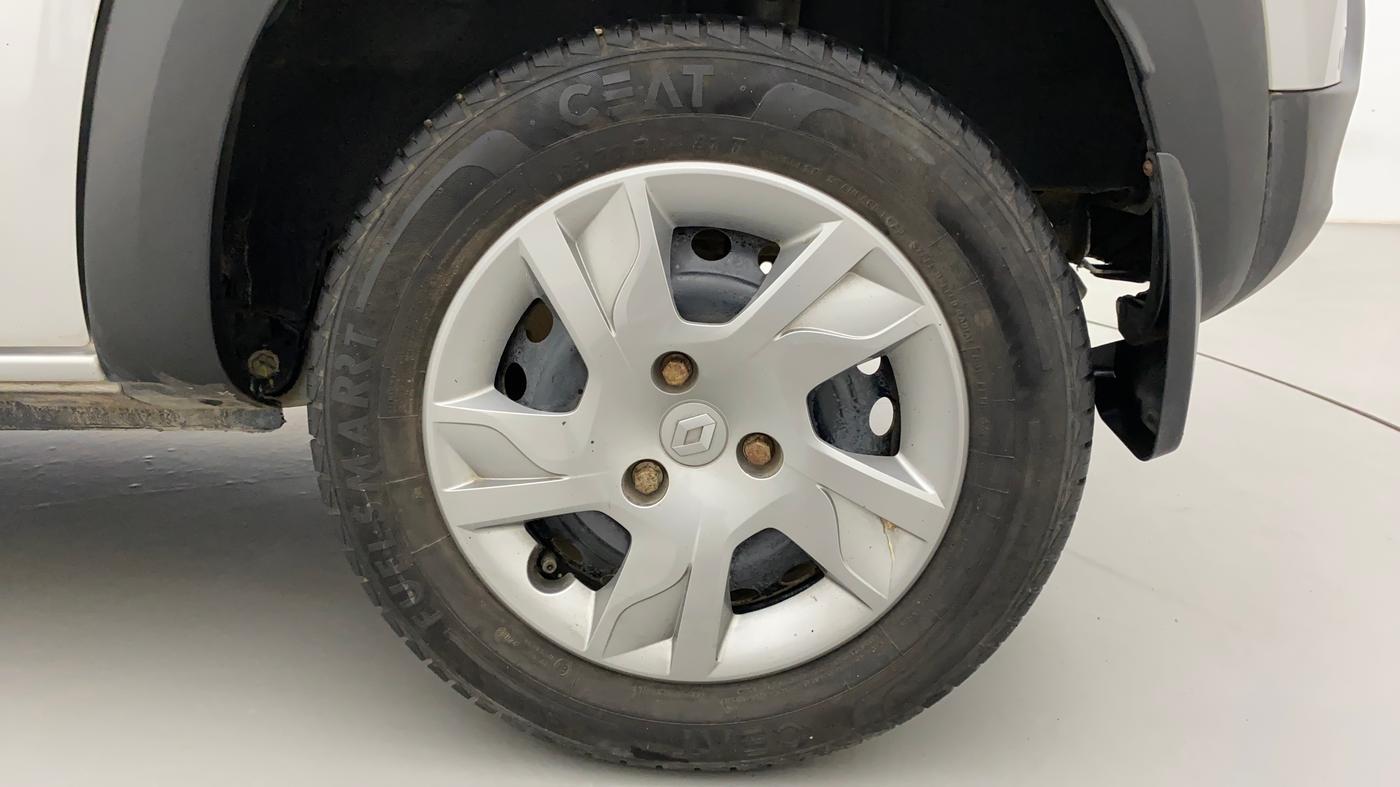 2021 Renault Kwid RXT 1.0 AMT (O), Petrol, Automatic, 6,725 km, Left Rear Wheel