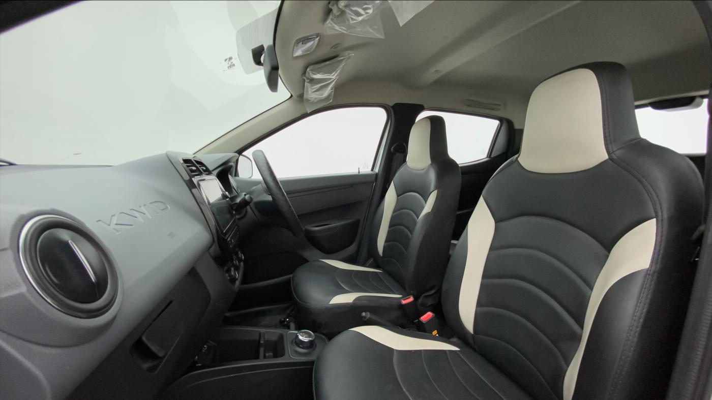2021 Renault Kwid RXT 1.0 AMT (O), Petrol, Automatic, 6,725 km, Right Side Front Door Cabin
