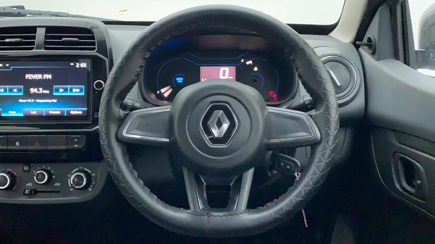 2021 Renault Kwid RXT 1.0 AMT (O), Petrol, Automatic, 6,725 km, Steering Wheel Close Up