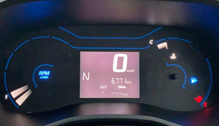 2021 Renault Kwid RXT 1.0 AMT (O), Petrol, Automatic, 6,725 km, Odometer Image