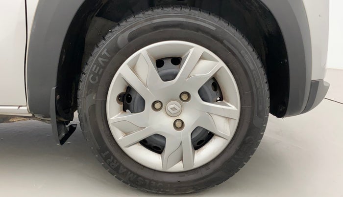 2021 Renault Kwid RXT 1.0 AMT (O), Petrol, Automatic, 6,725 km, Right Front Wheel