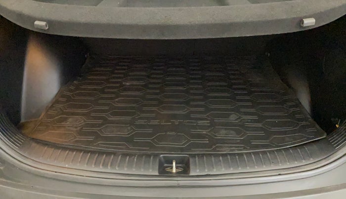 2020 KIA SELTOS GTX PLUS DCT 1.4 PETROL, Petrol, Automatic, 90,801 km, Boot Inside