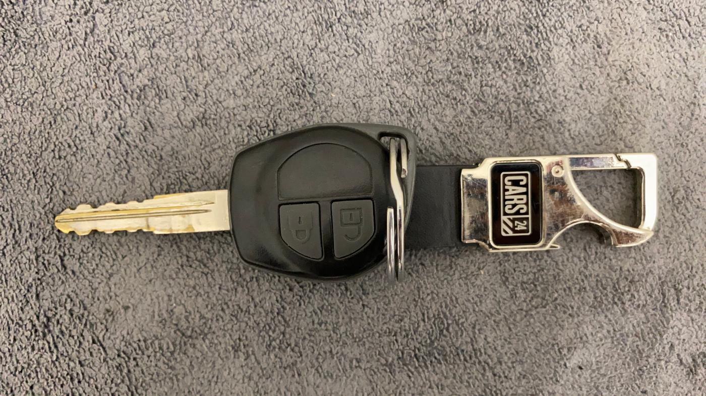 2014 Maruti Swift Dzire VXI, Petrol, Manual, 74,185 km, Key Close Up