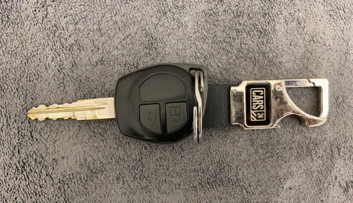 2014 Maruti Swift Dzire VXI, Petrol, Manual, 74,185 km, Key Close Up