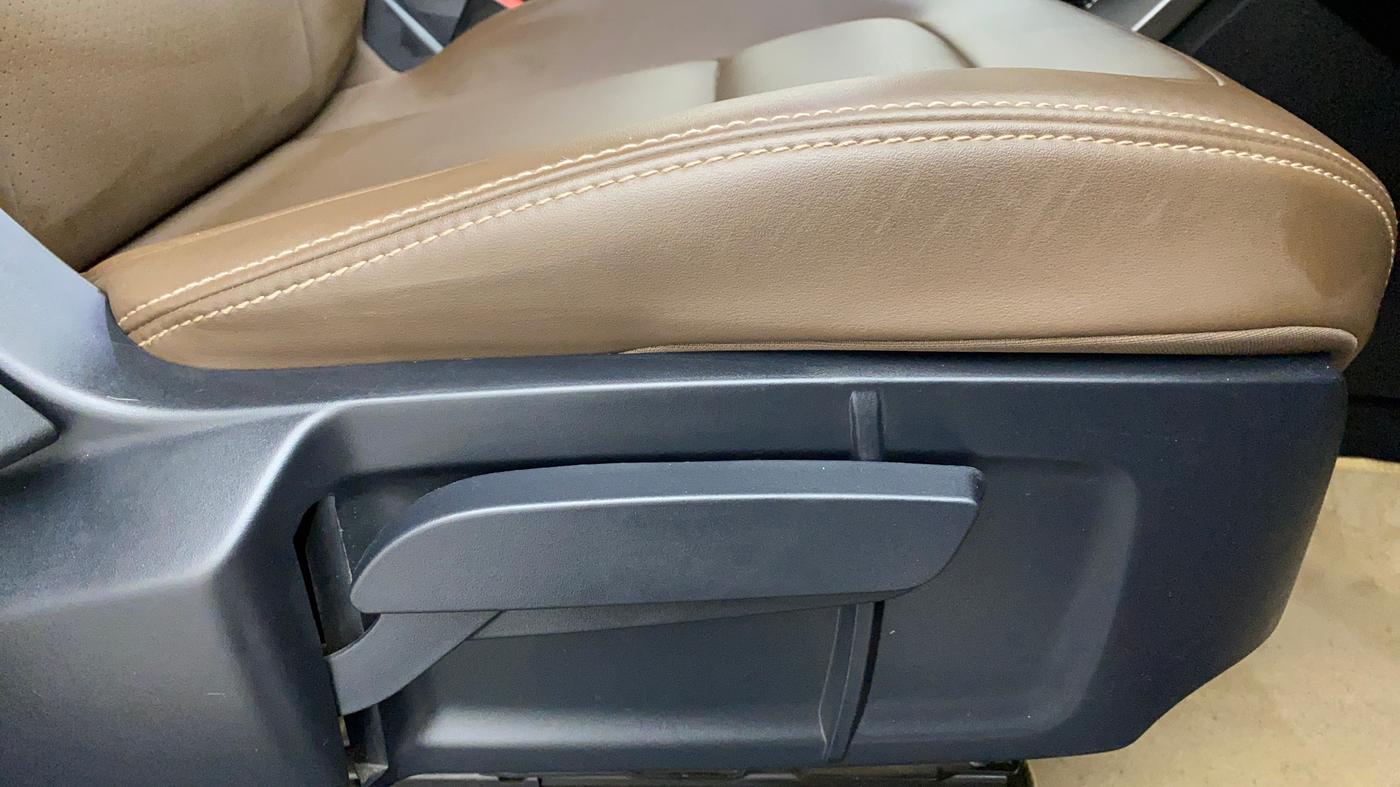 2019 Tata Harrier XZ 2.0L Kryotec, Diesel, Manual, 22,363 km, Driver Side Adjustment Panel
