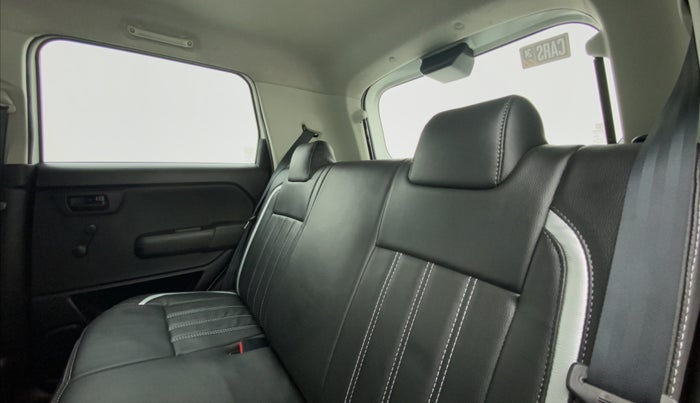 2021 Maruti New Wagon-R LXI 1.0, Petrol, Manual, 42,753 km, Right Side Rear Door Cabin