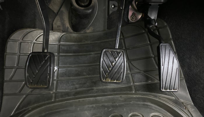 2021 Maruti New Wagon-R LXI 1.0, Petrol, Manual, 42,753 km, Pedals
