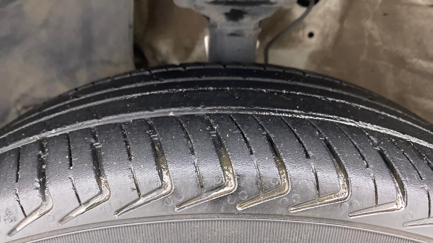 2021 Maruti New Wagon-R LXI 1.0, Petrol, Manual, 42,753 km, Left Front Tyre Tread