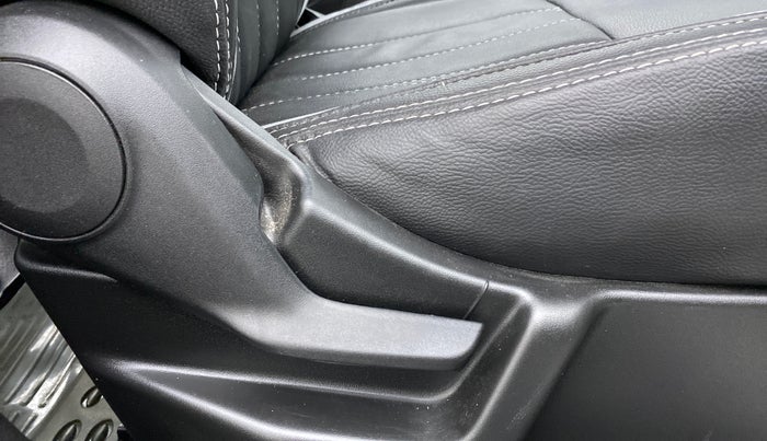 2021 Maruti New Wagon-R LXI 1.0, Petrol, Manual, 42,753 km, Driver Side Adjustment Panel