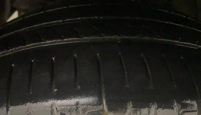 2015 Tata Zest XT 90PS DIESEL, Diesel, Manual, 73,618 km, Left Front Tyre Tread