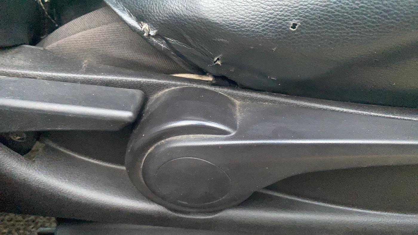 2015 Tata Zest XT 90PS DIESEL, Diesel, Manual, 73,618 km, Driver Side Adjustment Panel
