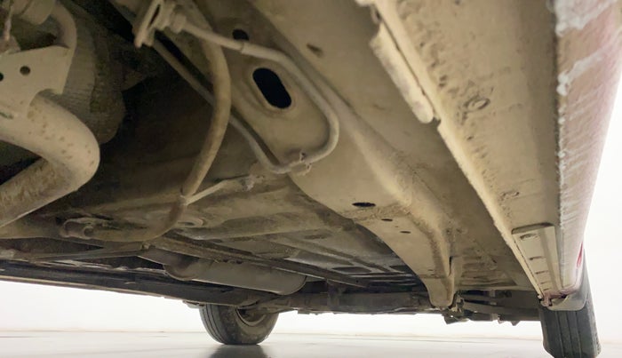 2017 Maruti Dzire VDI, Diesel, Manual, 78,306 km, Right Side Underbody