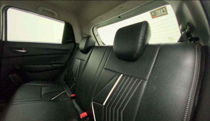 2018 Maruti Swift ZXI PLUS, Petrol, Manual, 86,302 km, Right Side Rear Door Cabin