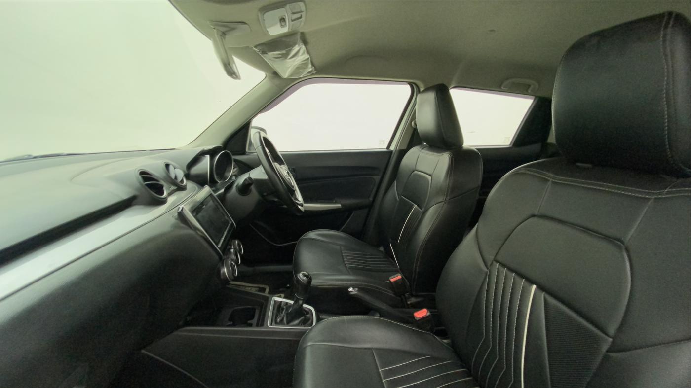 2018 Maruti Swift ZXI PLUS, Petrol, Manual, 86,302 km, Right Side Front Door Cabin