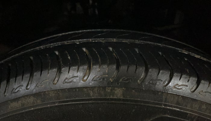 2019 Honda Amaze 1.2L I-VTEC V CVT, Petrol, Automatic, 23,403 km, Right Front Tyre Tread