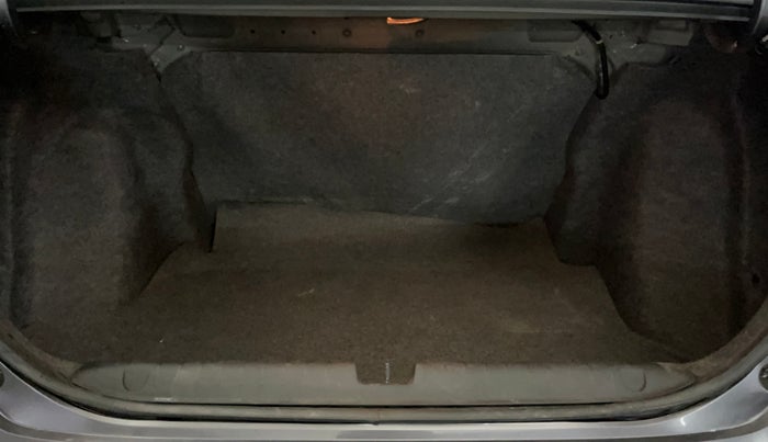 2019 Honda Amaze 1.2L I-VTEC V CVT, Petrol, Automatic, 23,403 km, Boot Inside