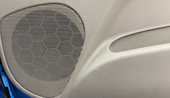 2015 Maruti Celerio VXI AMT, Petrol, Automatic, 90,537 km, Infotainment system - Front speakers missing / not working