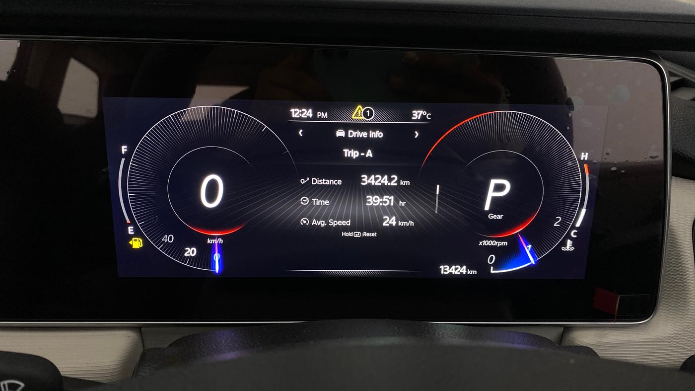2023 Mahindra XUV700 AX 5 P AT 5 STR, Petrol, Automatic, 13,423 km, Odometer Image