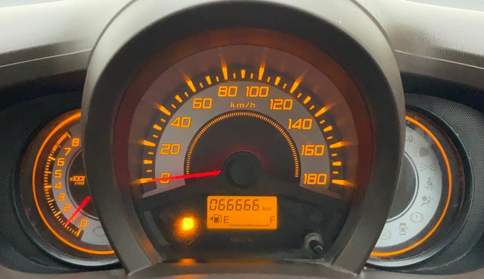 2013 Honda Brio VX MT, Petrol, Manual, 66,666 km, Odometer Image