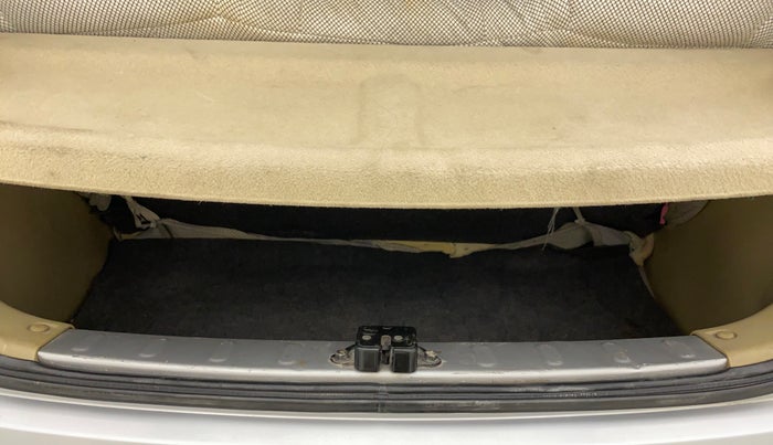 2013 Honda Brio VX MT, Petrol, Manual, 66,666 km, Boot Inside