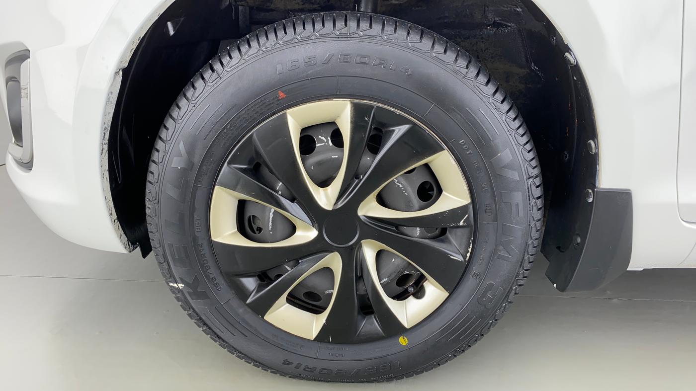 2015 Maruti Swift LDI BS IV, Diesel, Manual, 46,867 km, Left Front Wheel