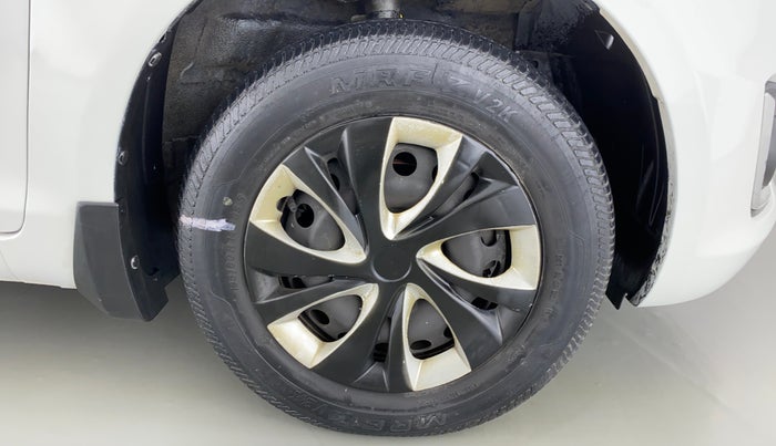 2015 Maruti Swift LDI BS IV, Diesel, Manual, 46,867 km, Right Front Wheel