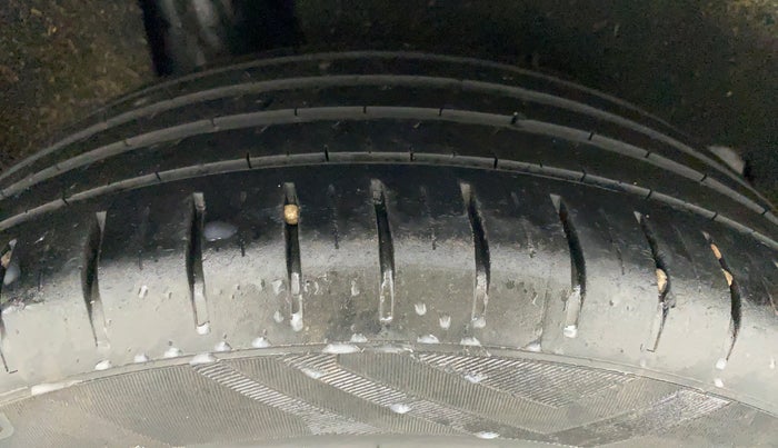 2019 Maruti Baleno ZETA PETROL 1.2, Petrol, Manual, 40,582 km, Right Rear Tyre Tread