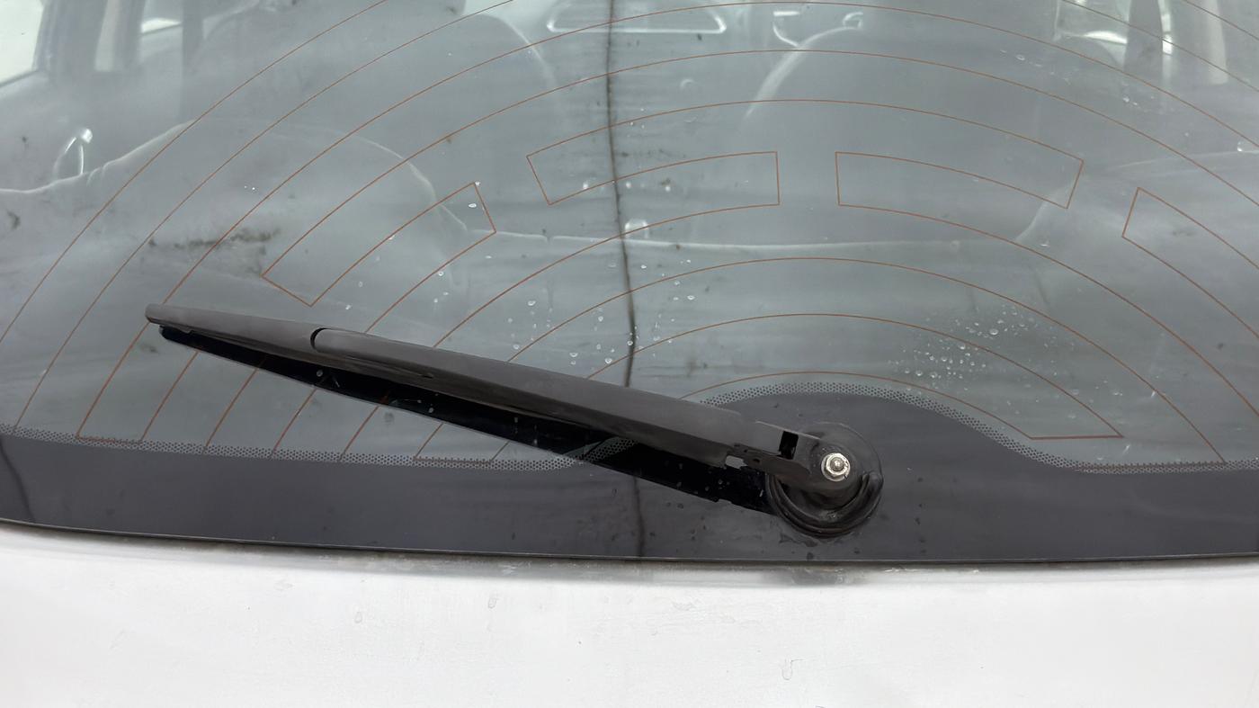 2016 Tata Tiago XZ PETROL, CNG, Manual, 67,634 km, Rear Wiper