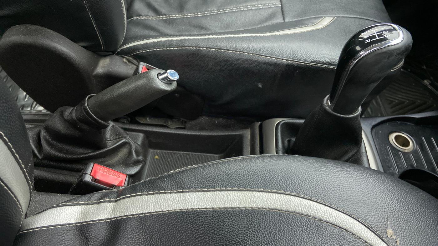 2016 Tata Zest XT PETROL, Petrol, Manual, 62,129 km, Gear Lever