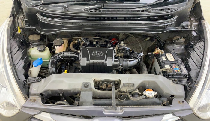 2018 Hyundai Eon MAGNA +, Petrol, Manual, 18,428 km, Engine View