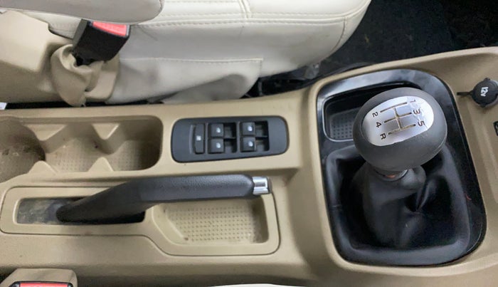 2023 Mahindra BOLERO NEO N10 R, Diesel, Manual, 98,063 km, Gear Lever