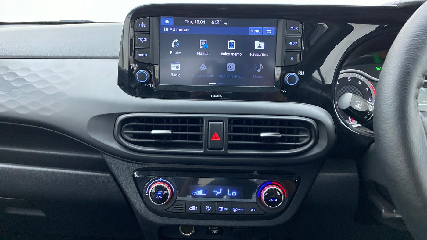 2020 Hyundai GRAND I10 NIOS SPORTZ 1.0 TURBO GDI DUAL TONE, Petrol, Manual, 10,622 km, Air Conditioner