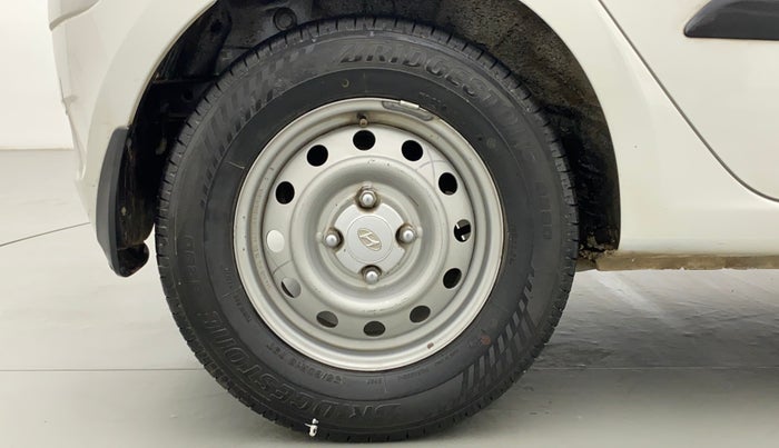 2016 Hyundai i10 MAGNA 1.1 IRDE2, Petrol, Manual, 40,966 km, Right Rear Wheel