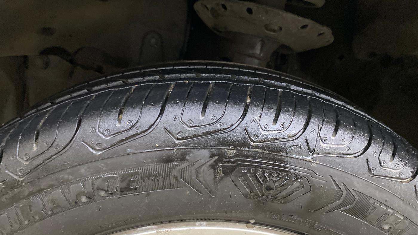 2015 Honda City 1.5L I-VTEC V MT, Petrol, Manual, 40,026 km, Left Front Tyre Tread