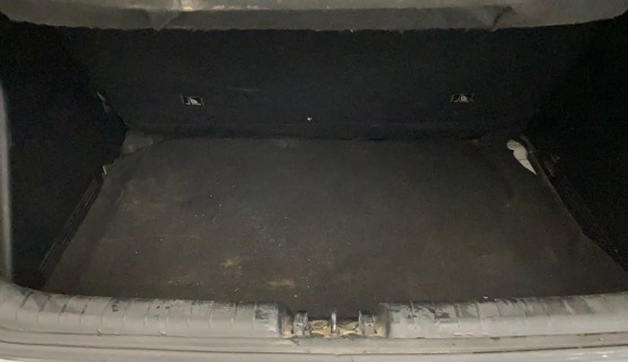 2022 Hyundai NEW I20 SPORTZ 1.2 MT, Petrol, Manual, 19,259 km, Boot Inside