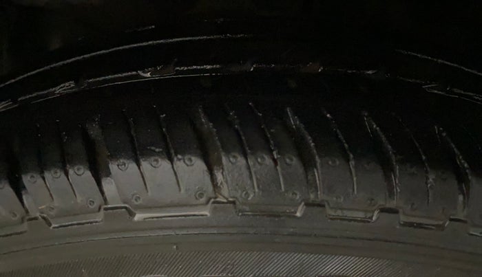 2017 Honda Amaze 1.2L I-VTEC S OPT, Petrol, Manual, 79,181 km, Left Front Tyre Tread