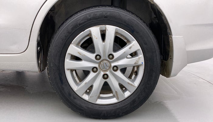 2018 Maruti Ertiga ZDI + SHVS, Diesel, Manual, 74,400 km, Left Rear Wheel