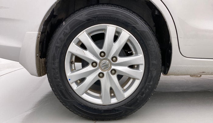 2018 Maruti Ertiga ZDI + SHVS, Diesel, Manual, 74,400 km, Right Rear Wheel