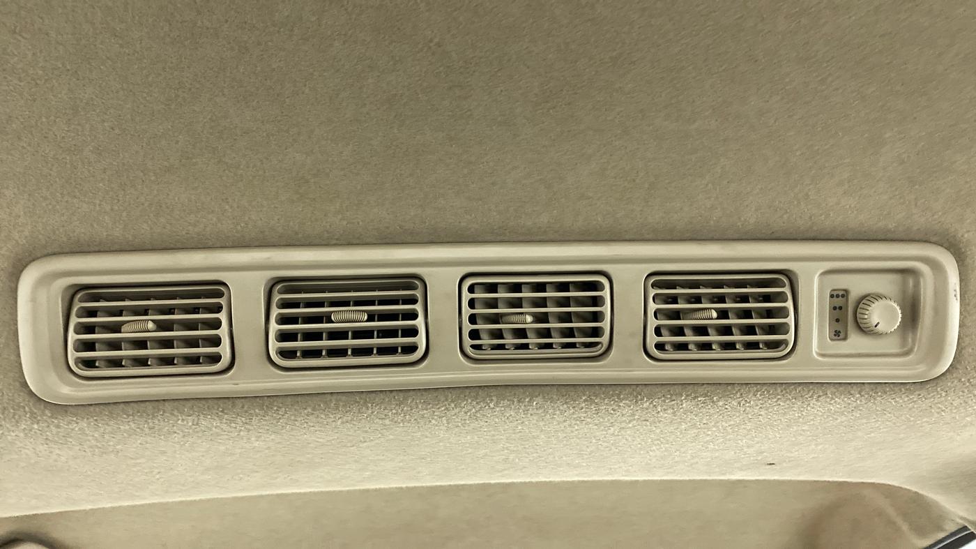 2018 Maruti Ertiga ZDI + SHVS, Diesel, Manual, 74,400 km, Rear AC Vents