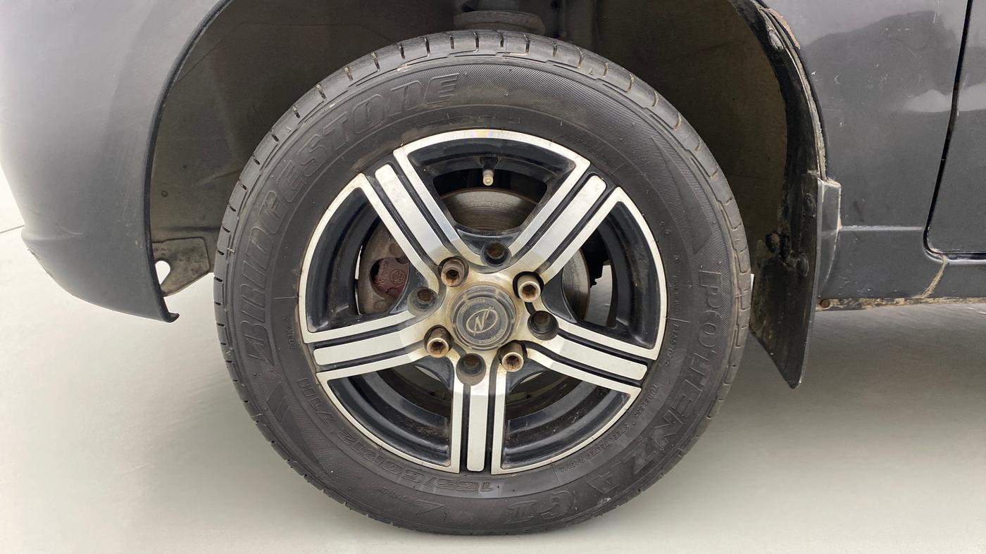 2010 Maruti Alto LXI, Petrol, Manual, 45,444 km, Left Front Wheel