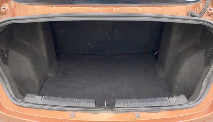 2017 Tata TIGOR XT PETROL, Petrol, Manual, 28,382 km, Boot Inside