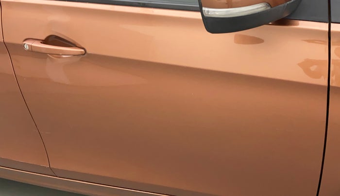 2017 Tata TIGOR XT PETROL, Petrol, Manual, 28,382 km, Driver-side door - Slightly dented
