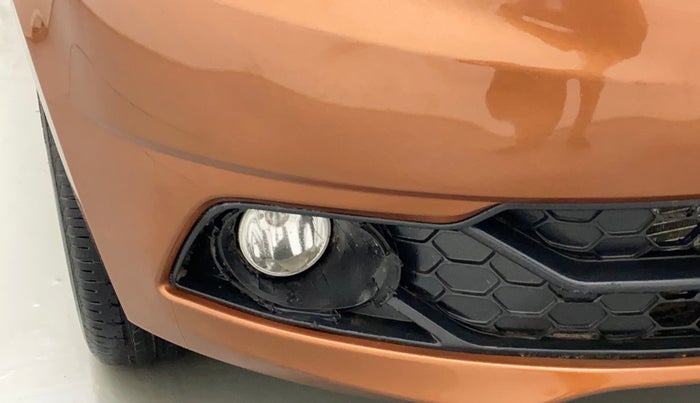 2017 Tata TIGOR XT PETROL, Petrol, Manual, 28,382 km, Right fog light - Fog Light cover missing