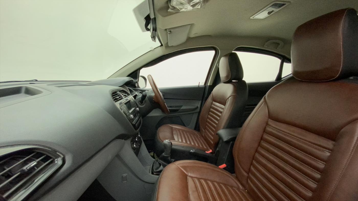 2017 Tata TIGOR XT PETROL, Petrol, Manual, 28,382 km, Right Side Front Door Cabin