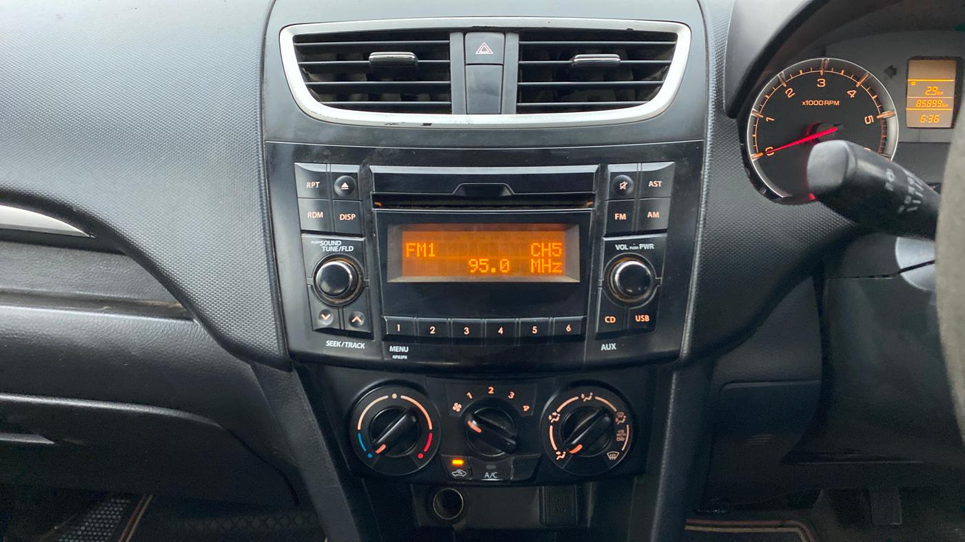 2016 Maruti Swift VDI ABS, Diesel, Manual, 86,223 km, Air Conditioner