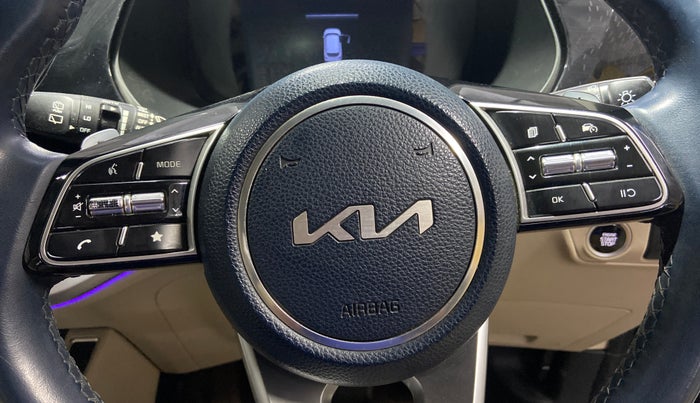 2022 KIA CARENS LUXURY PLUS 1.4 PETROL DCT 7 STR, Petrol, Automatic, 35,201 km, Adaptive Cruise Control