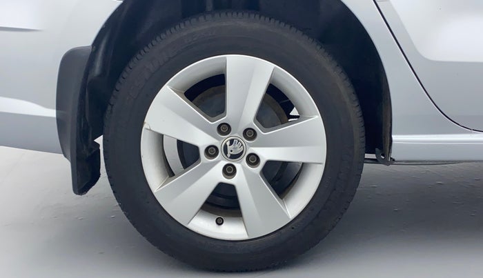 2018 Skoda Rapid AMBITION 1.5 TDI, Diesel, Manual, 73,488 km, Right Rear Wheel